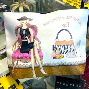 🆕Cosmetic Bag NWT